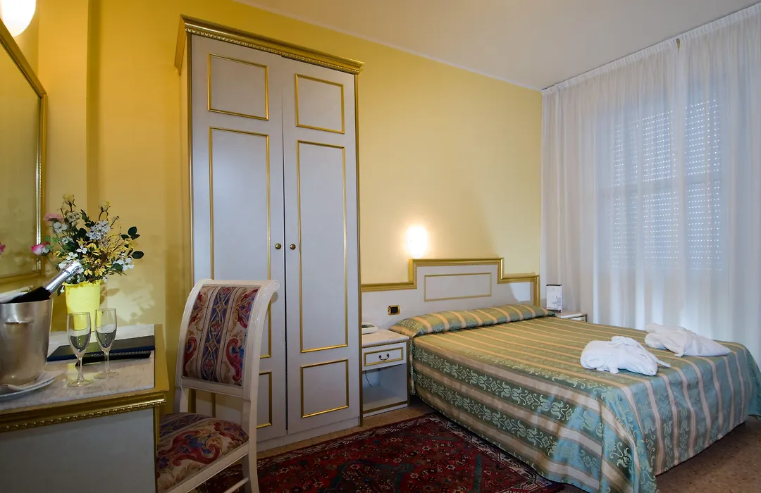 Hotel Internazionale Terme-1